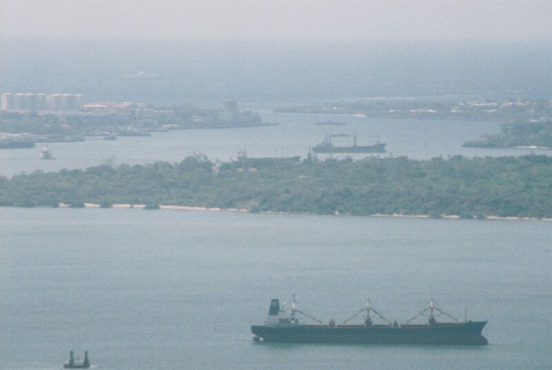 File:Port of Mombasa bulk carrier in Kilindini Harbour.jpg