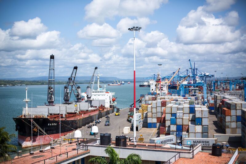 File:Mombasa port container terminal 2015.jpg